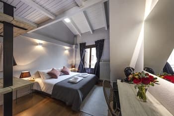 White Hills Suites & Spa