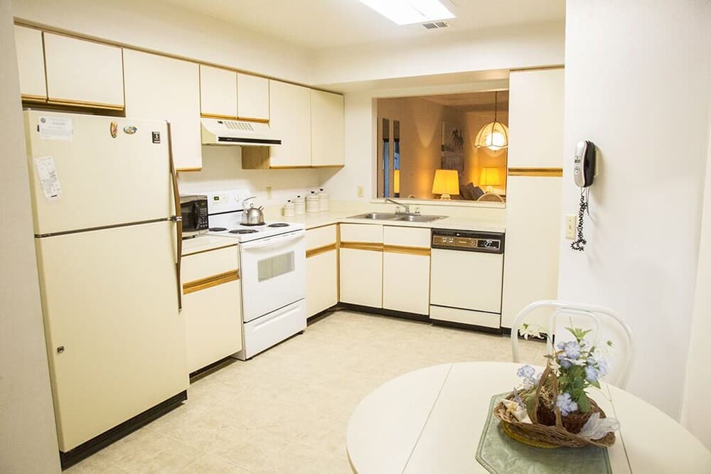 Clubview Country Club Condo