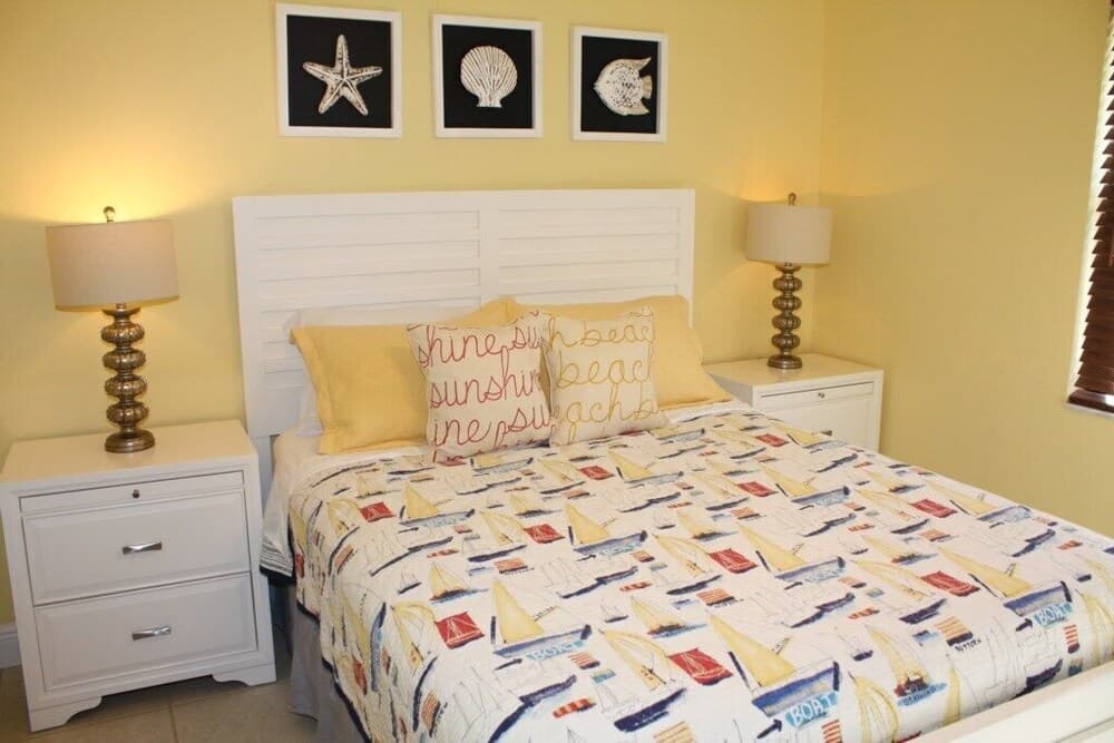 The Anna Maria Island Beach Castaway 1