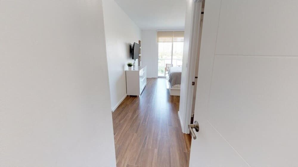 2 Bedroom +den / 2 Bath Apart @ Ocean Reserve 426