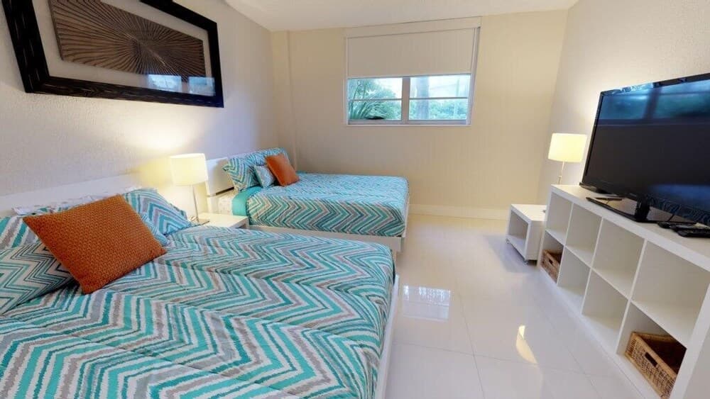 Premium 1 Bedroom Park View Or123