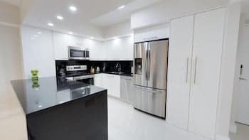 Premium 1 Bedroom Park View Or123