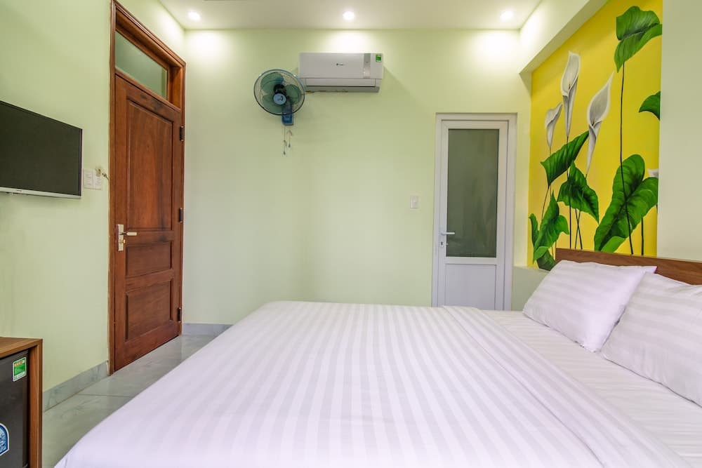 SPOT ON 855 Lucky Hotel