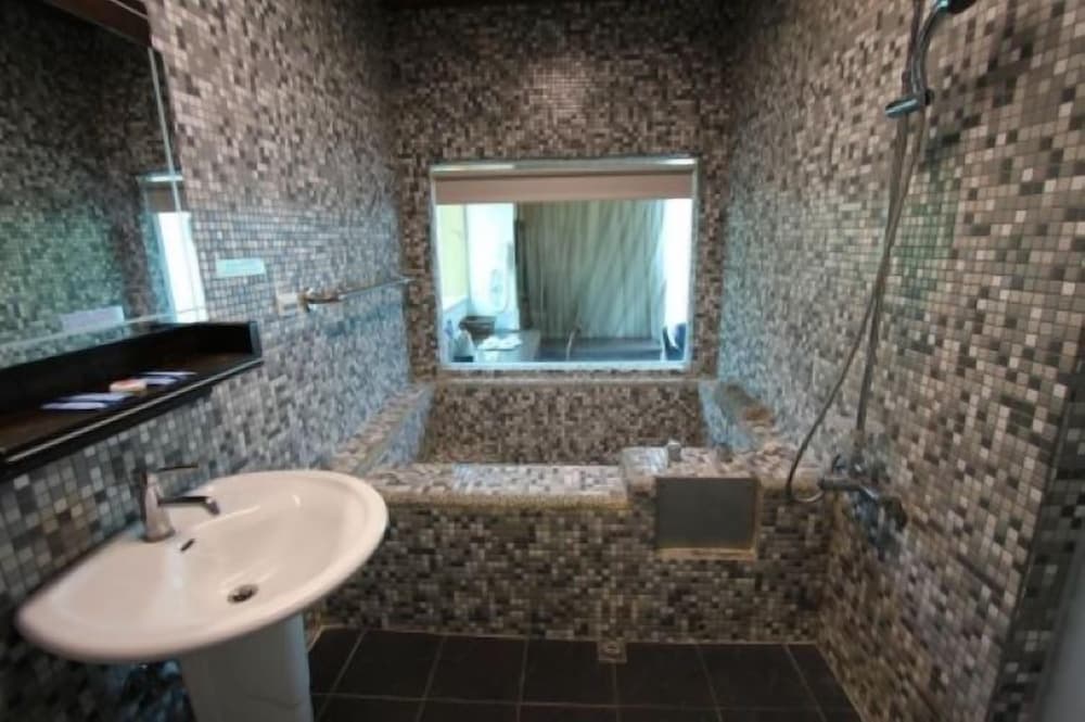 Pei Kong Creek Resort & SPA