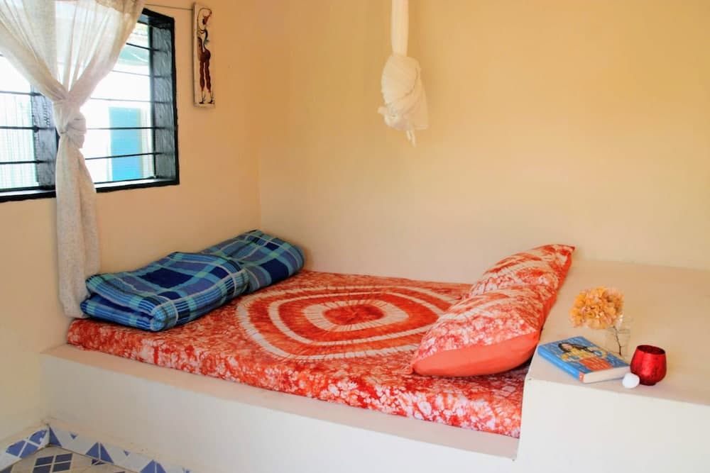 Tamba Kuruba Eco lodge