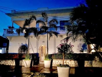 Casa Boutique "Selina"