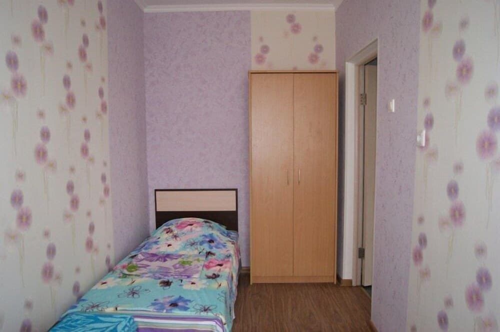 Guesthouse on Sevastopolskoy