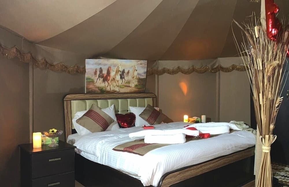 Alsarmadi Desert Camp