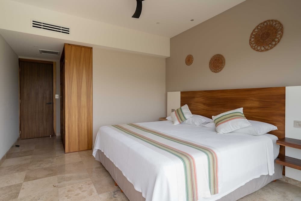 Valhalla Residence by Biwa