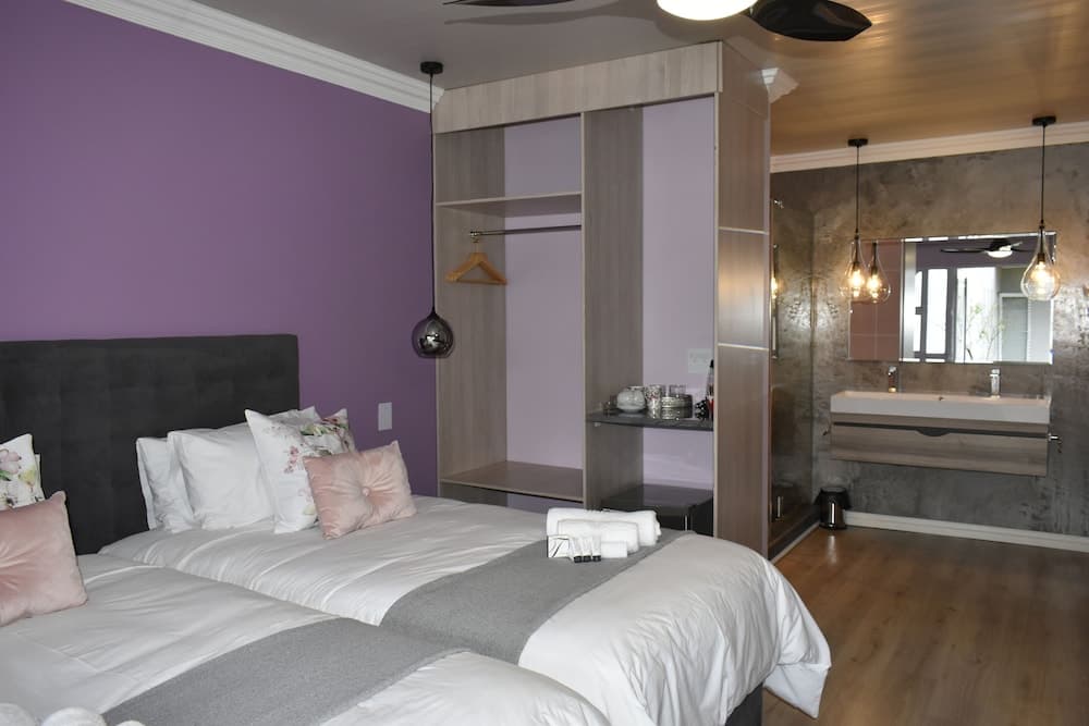 Mosswood Bed & Breakfast