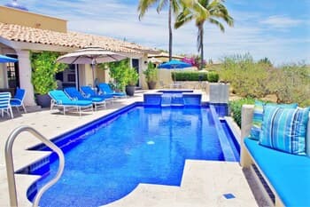 Casa Stamm, Hacienda-style Home Perfect for Families at Special Discounted Rate!