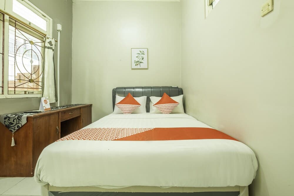 OYO 2227 Raka Residence Syariah