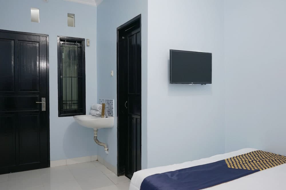 SPOT ON 2330 Pondok Grand Mamoa