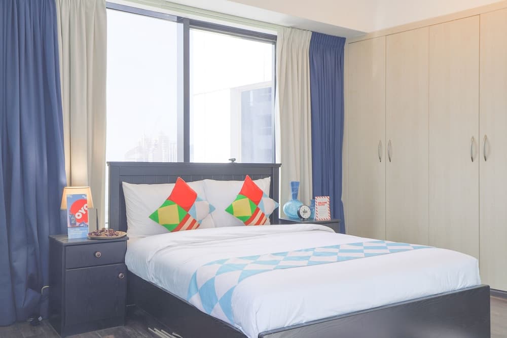 OYO Home 300 2BHK Al Waleed Paradise JLT