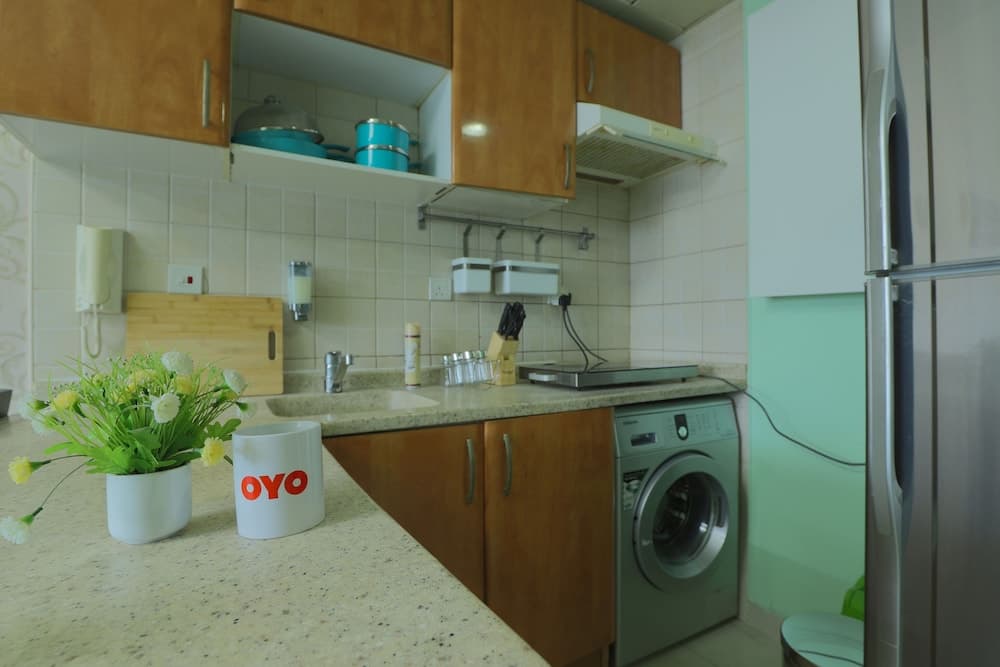 OYO Home 301 2BHK Dubai Gate 1 JLT