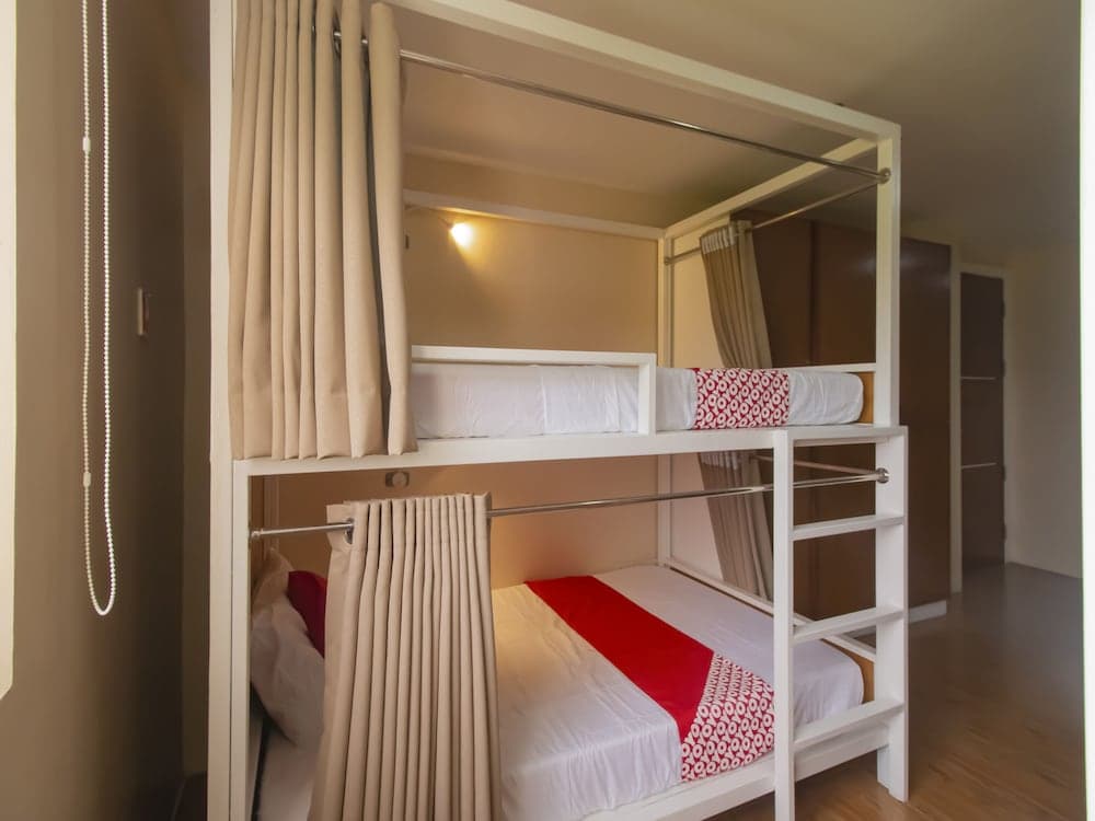 Super OYO 832 The Teepee Place Hostel & Residence Inn