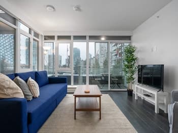 Sterling Suites - Yaletown