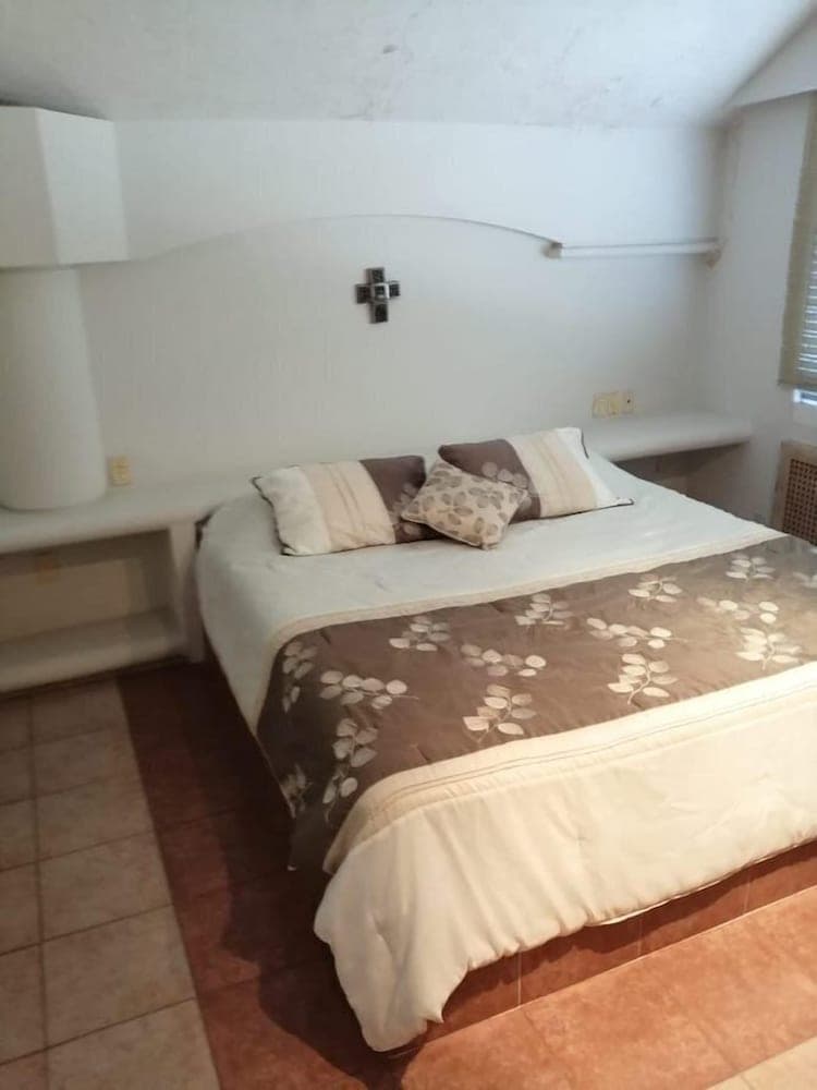 JUUB Exclusive 4 bedroom house at Cuernavaca