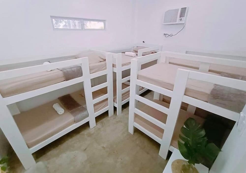 Tropical Vibes Inn Siargao