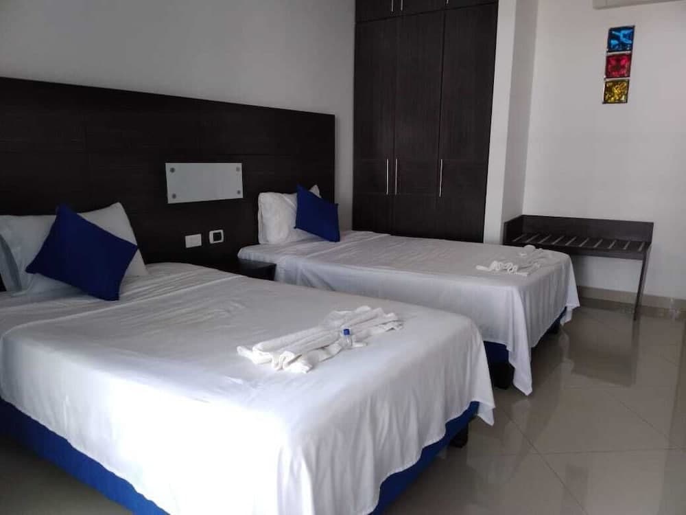 Hotel Santa Barbara Plus