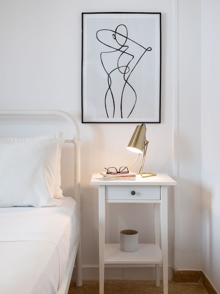 Breeze One Bedroom Apartment by BluPine