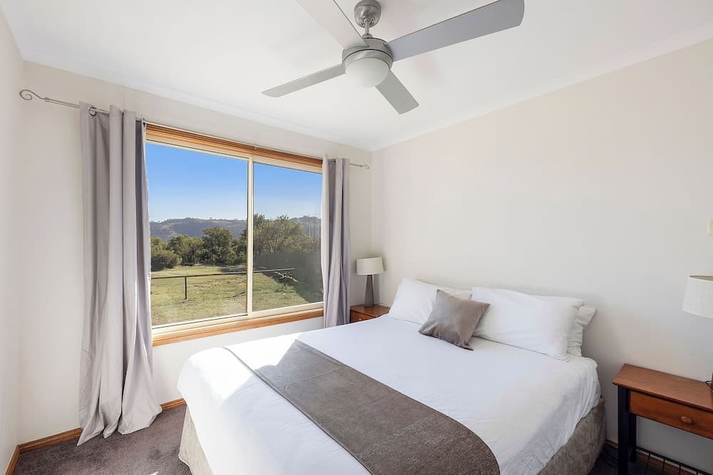 Reflections Grabine Lakeside - Holiday Park