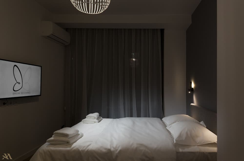 Elysium Boutique Apartments