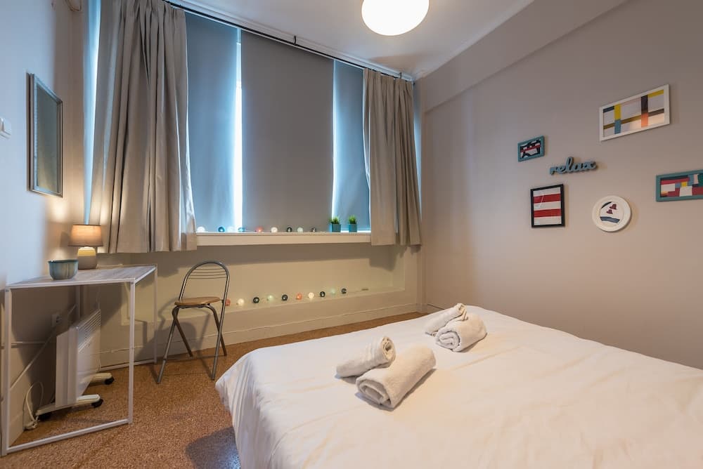 Explore the Art Side Of Omonia