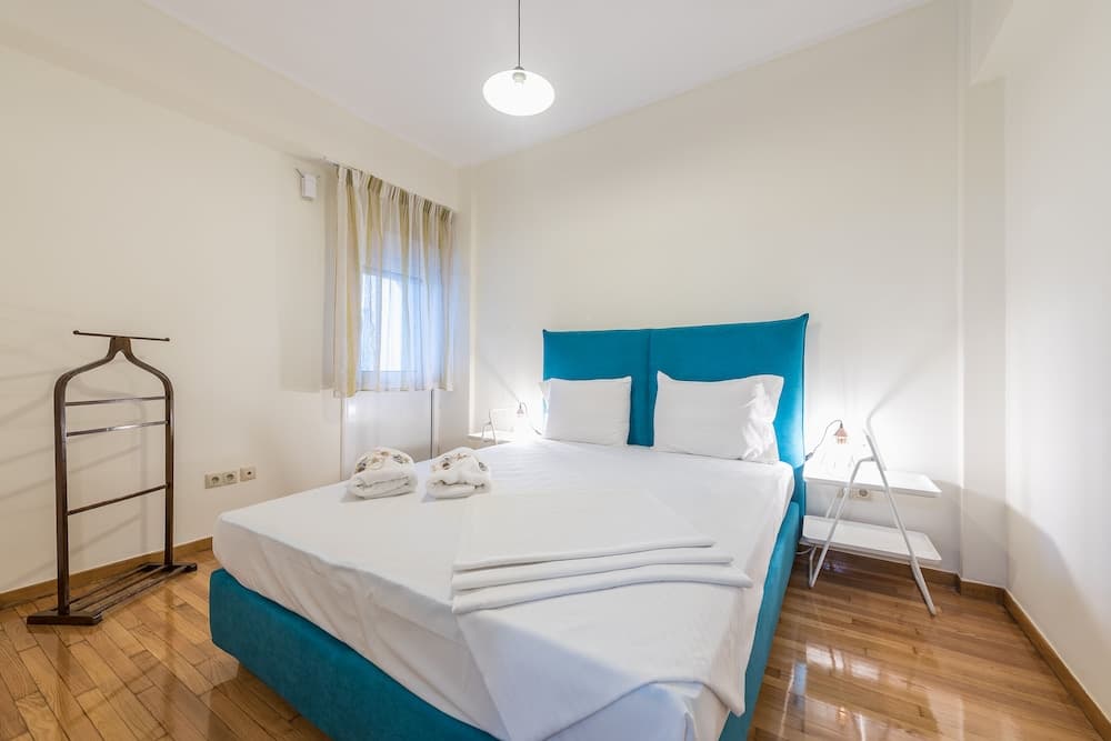 Spacious Holiday Family Home by Cloudkeys