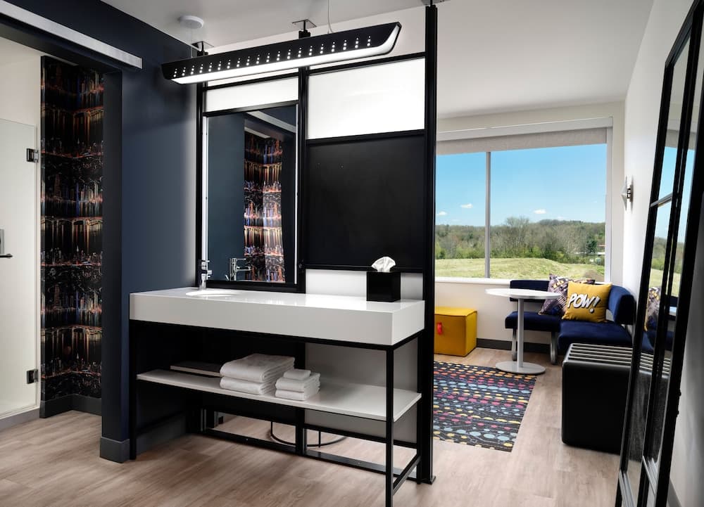 Aloft Knoxville West