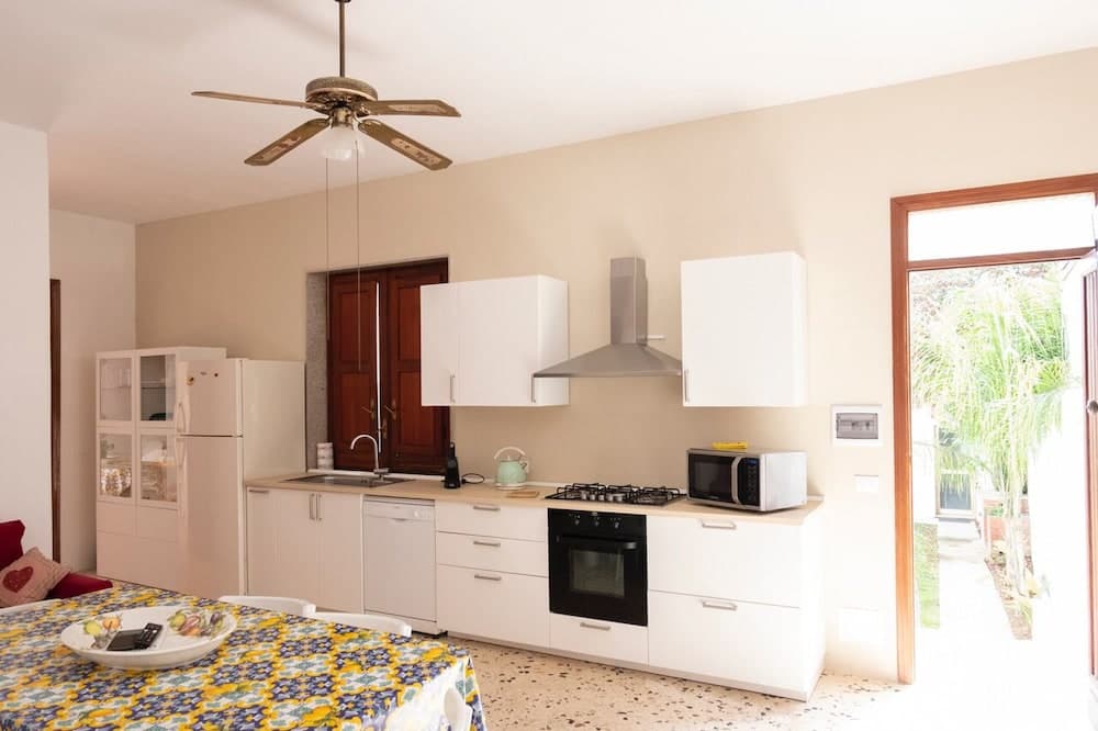 Casa Lisa a due passi dal mare con ampio giardino