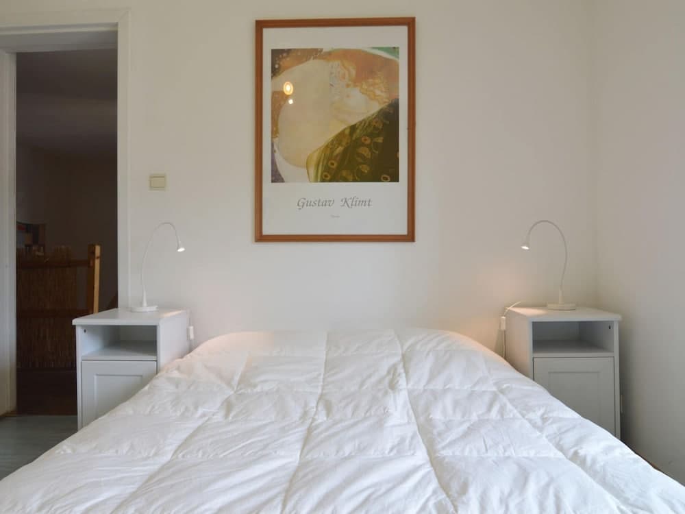 Modern Farmhouse in Chassepierre With Terrace