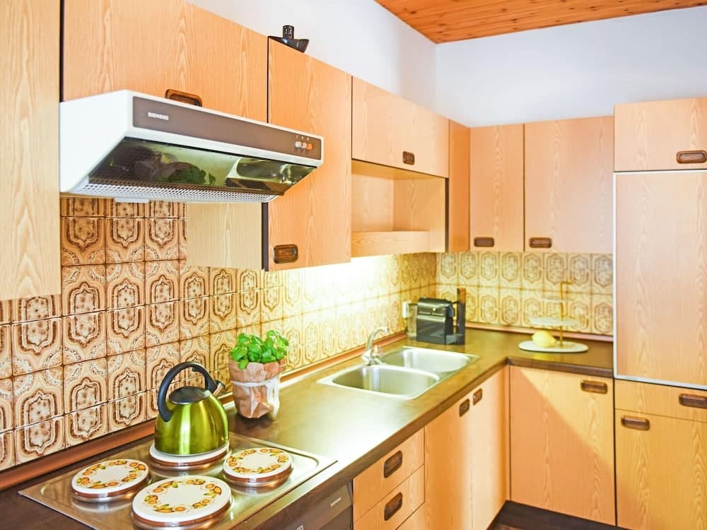 Cozy Chalet in Molln With Garden