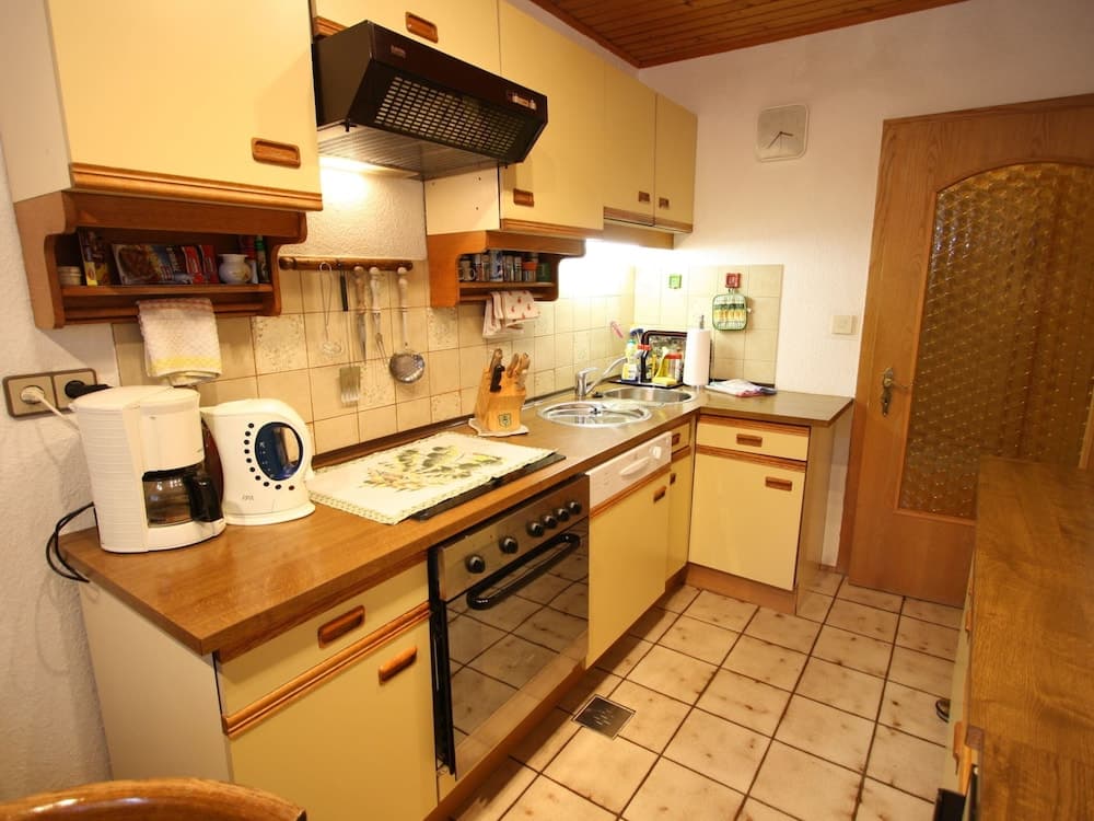 Spacious Apartment near Ski Area in Liebetig