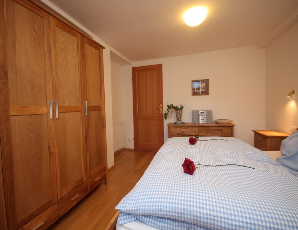 Spacious Apartment in Kitzbuhel near Ski Lift