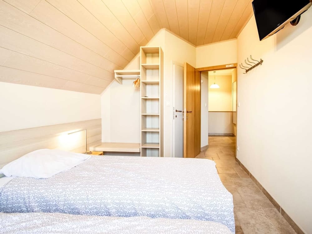 Home in a Rural Setting With a Wonderfully Garden