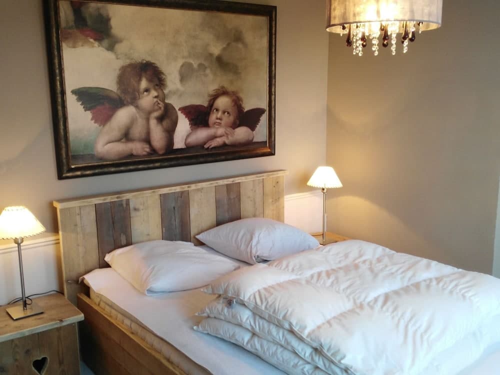 Beautiful Villa Near the Sea