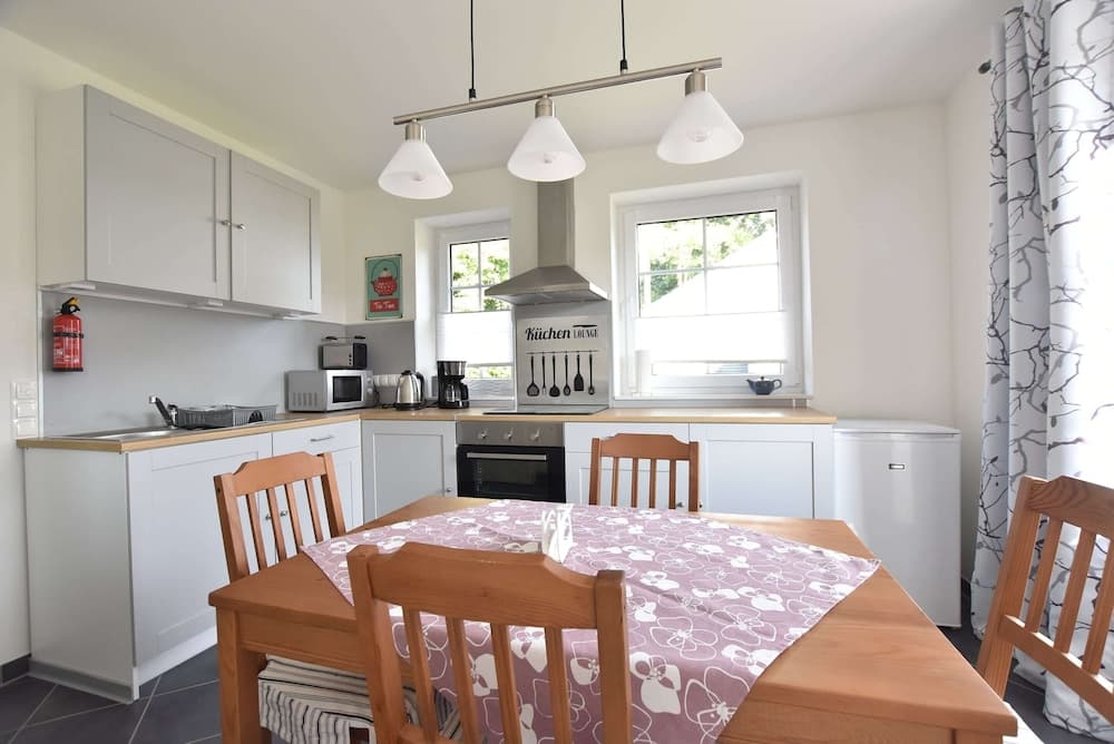 Fewo Ostsee Oldenburg/holstein Garten und Carport