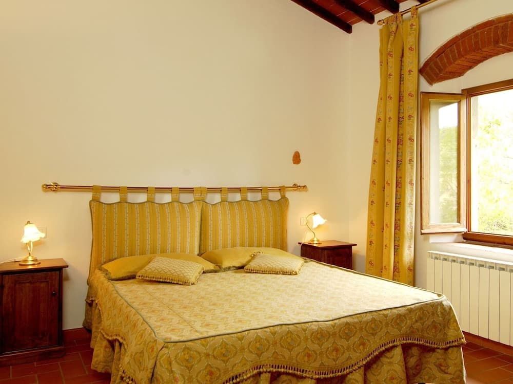 Tuscan Stay in Wine Country