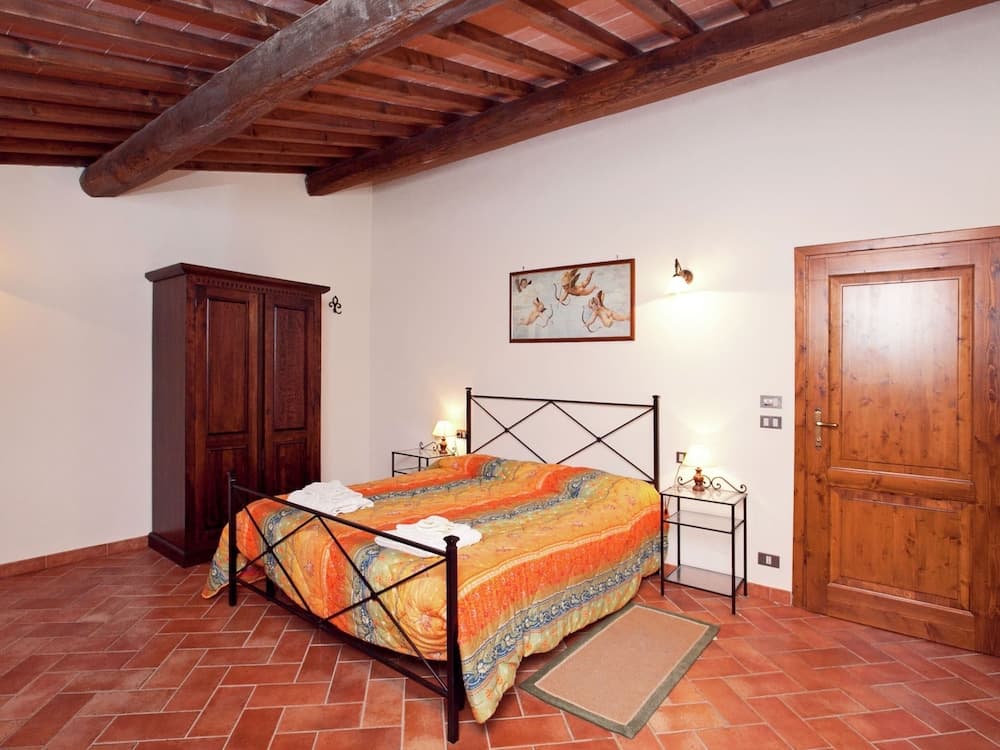 Spacious Holiday Home