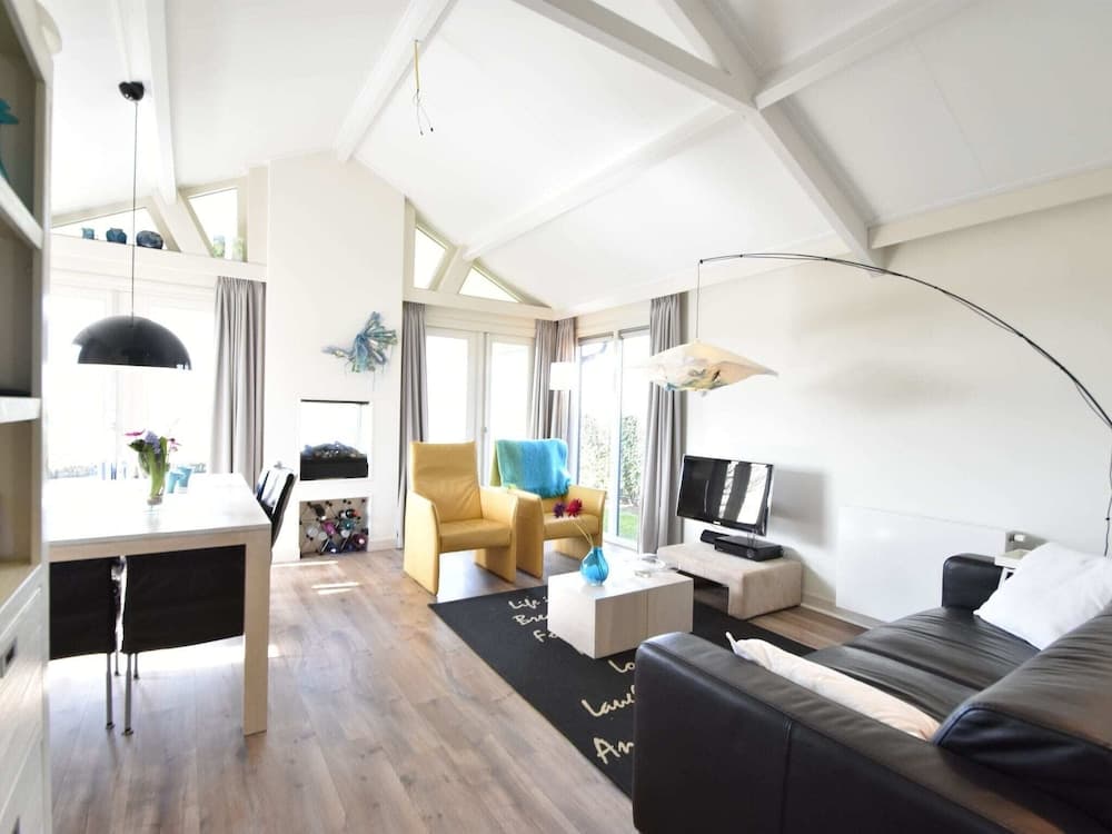 Alluring Holiday Home in Kattendijke With Terrace and Garden