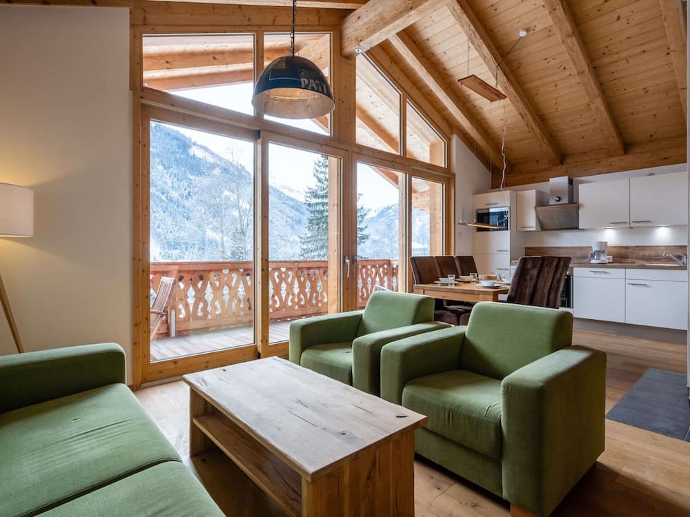 Quaint Chalet in Wald im Pinzgau with Garden near Ski Slopes