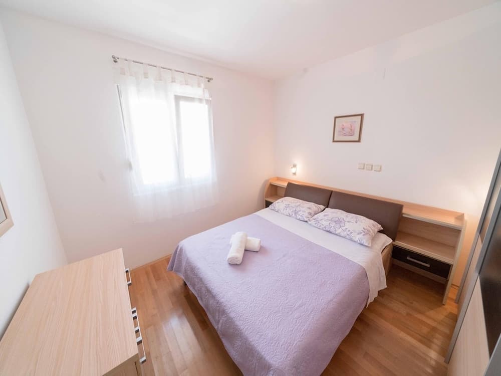 Capacious Holiday Home in Maslenica