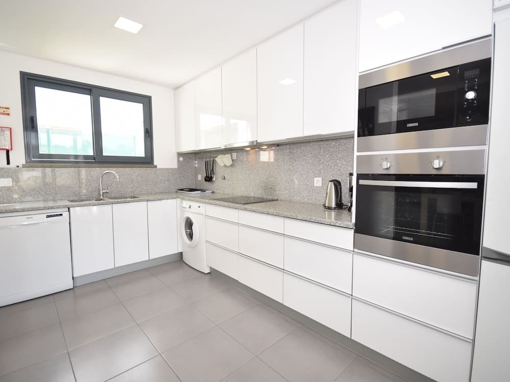 Family Villa With Terrace and Pool