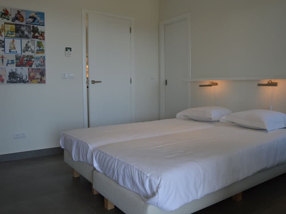 Modern Villa With Swimming Pool Near Carvoeiro