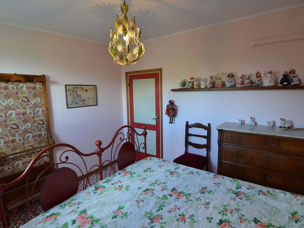 Boutique Villa in Montescudo With Pool