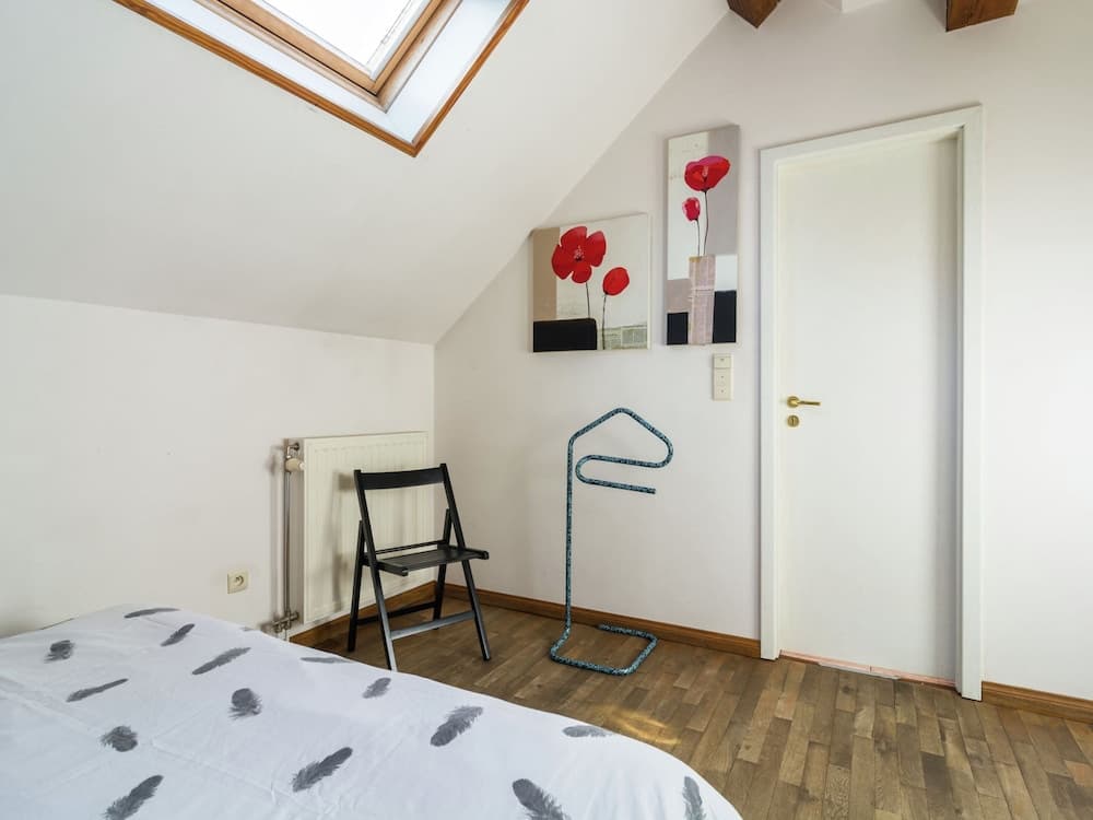 Peaceful Fontenelle Farmhouse