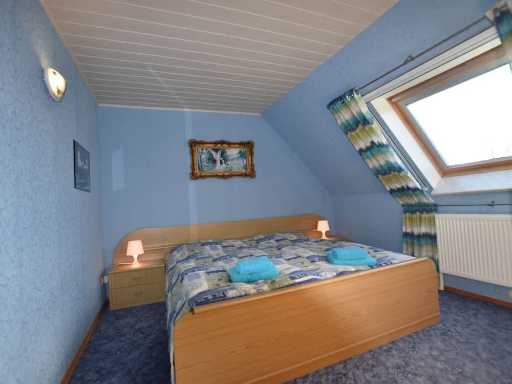 Hubsche Wohnung in Kropelin mit Eigener Terrasse