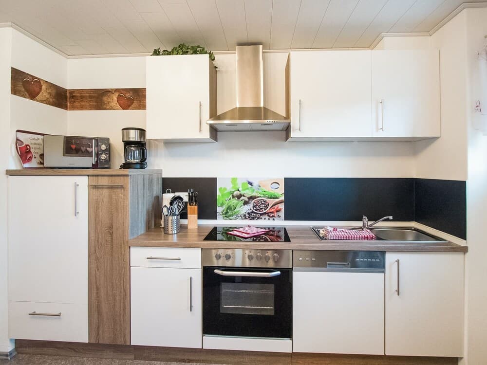 Cosy Apartment With Terrace and Garden Access in a Quiet Wooded Area