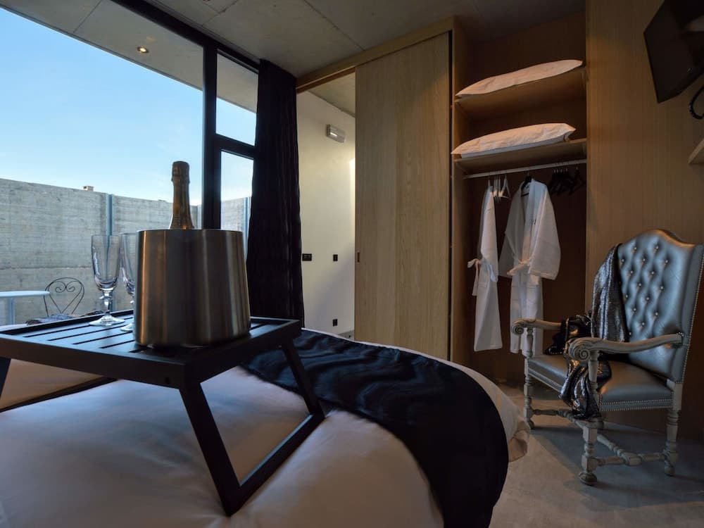 Dalhem Villa With Garden